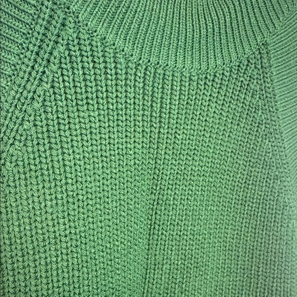 Aritzia Wilfred Dark Green Knit Halter Top - Cropped length - Small - Picture 3 of 7